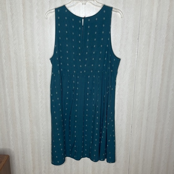 ❤️ OLD NAVY Sleeveless Dress Size L - Picture 3 of 4
